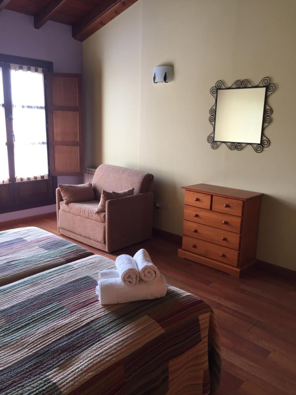 Apartamentos Rurales Azabache Вилавичоза Екстериор снимка