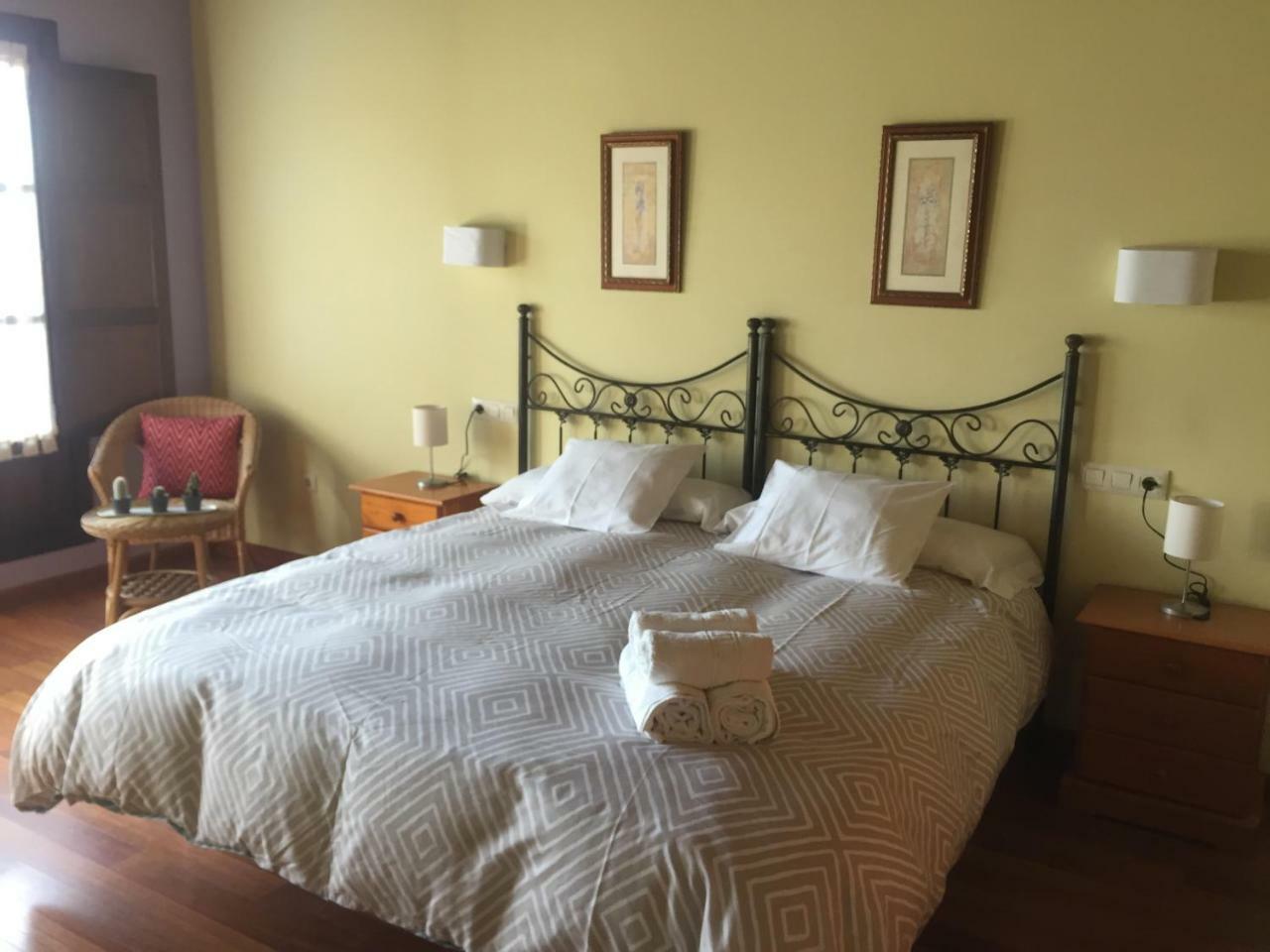 Apartamentos Rurales Azabache Вилавичоза Екстериор снимка