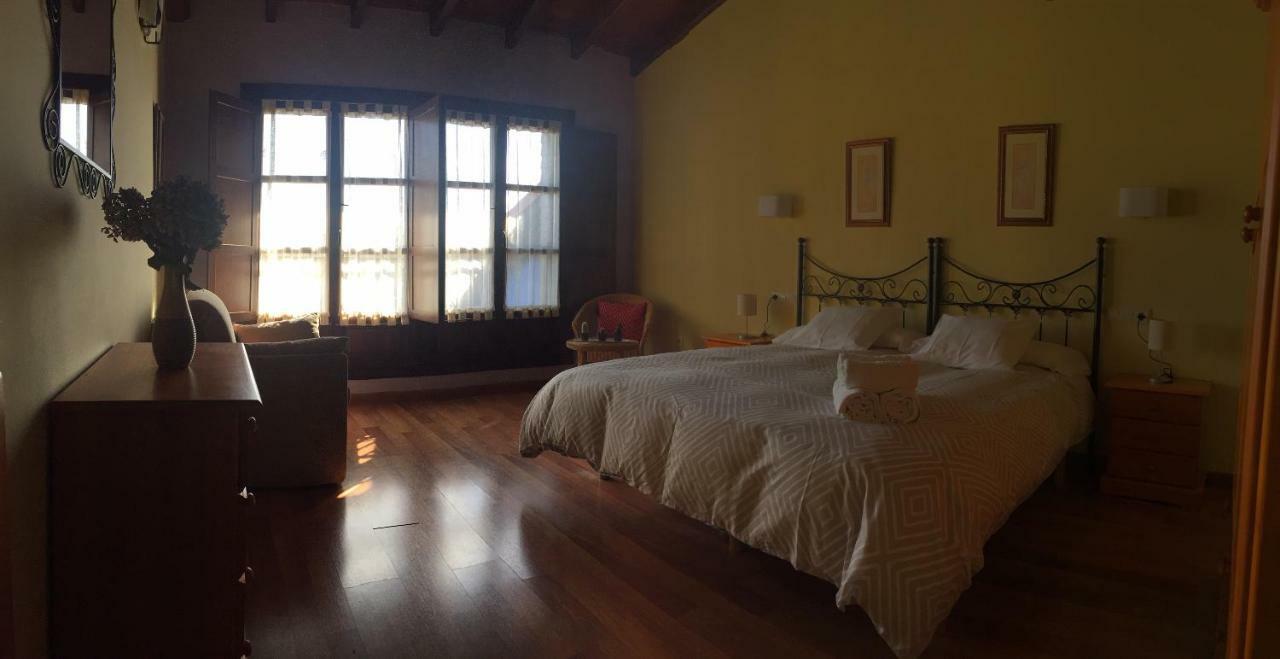 Apartamentos Rurales Azabache Вилавичоза Екстериор снимка